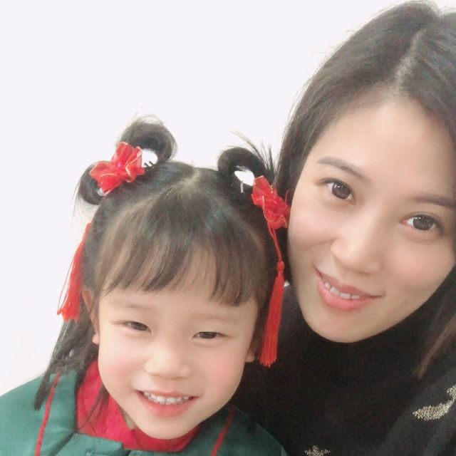 889004 奻奻