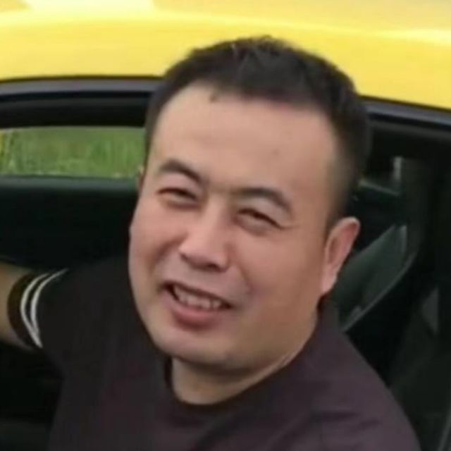 893767 葛兴臣-手机指环支架厂家