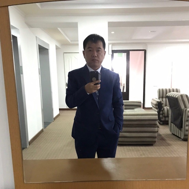 893838 淡蓝的冷