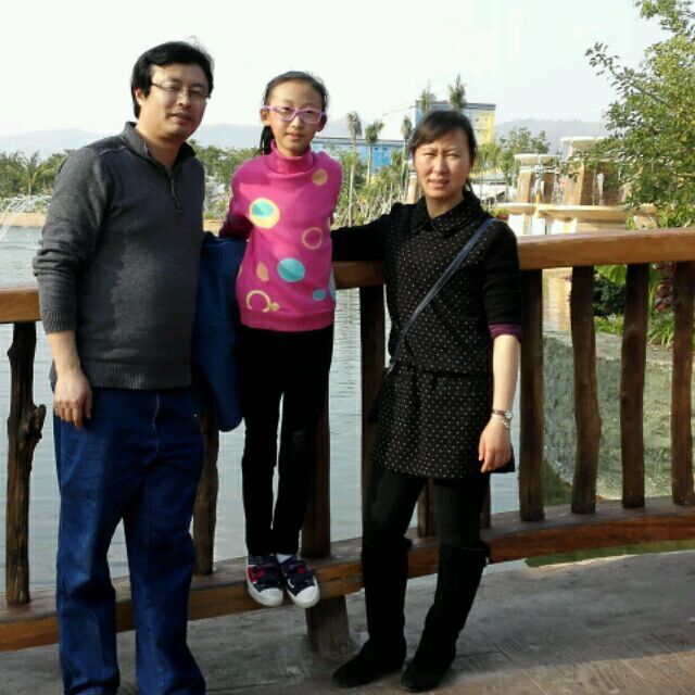 894986 文龙