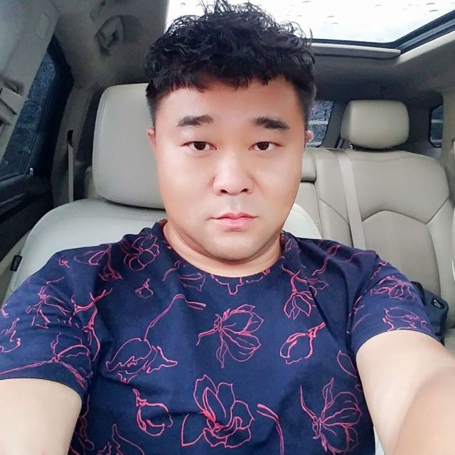 895084 中国人民很行