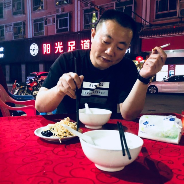 906172 跳佳冠