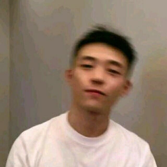 907213 梓俊。