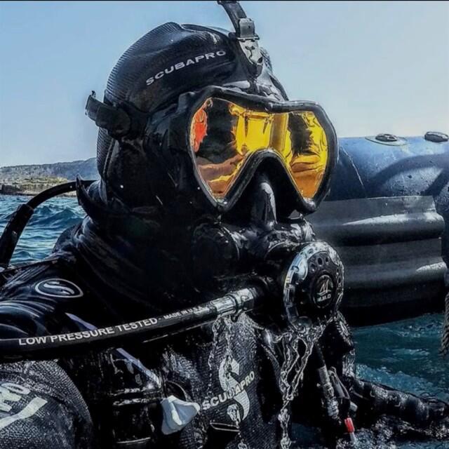 90956 9DIVE
