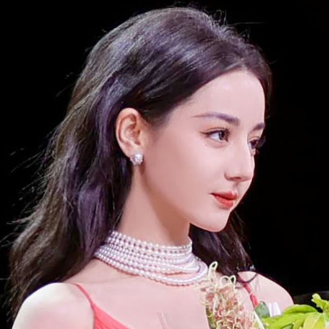 912162 ﹏萨瓦迪卡。