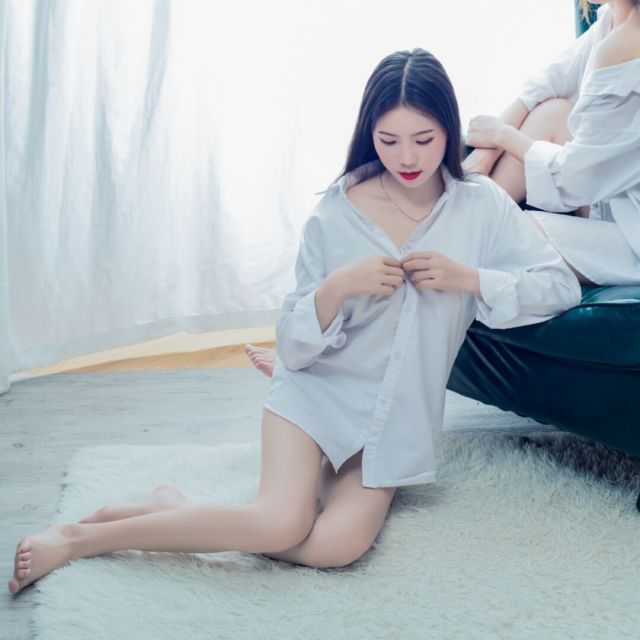 912297 自由人