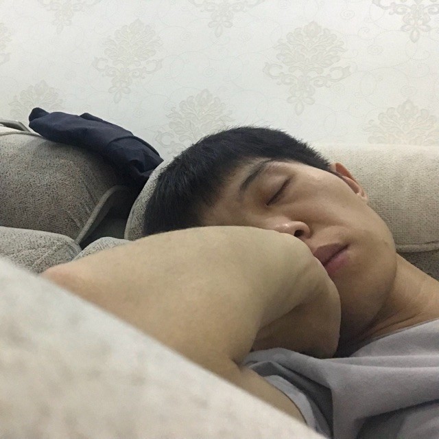912648 阿芖