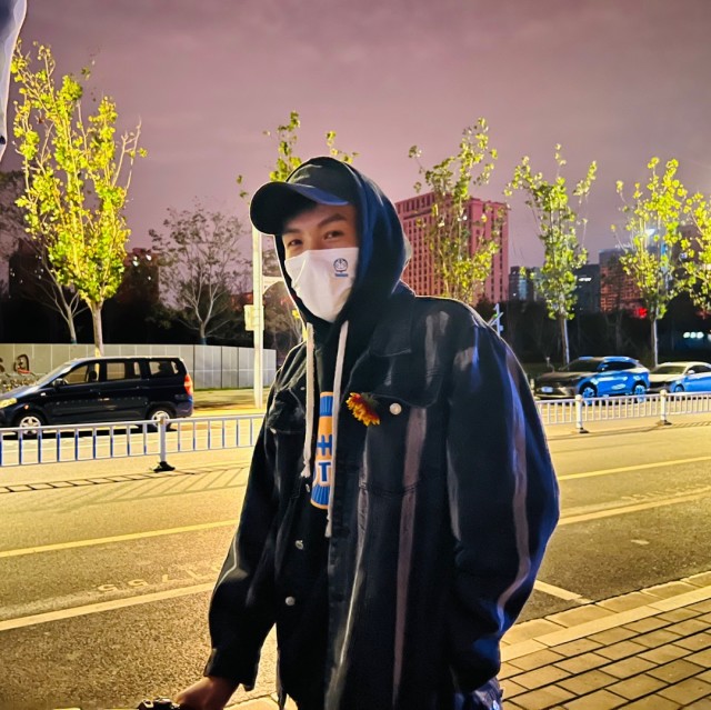 914204 YANG~