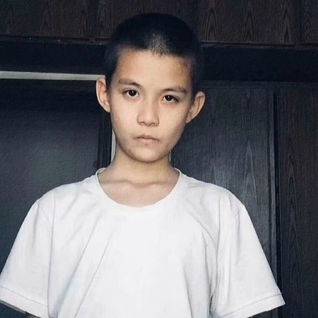 914333 发光的太阳诶