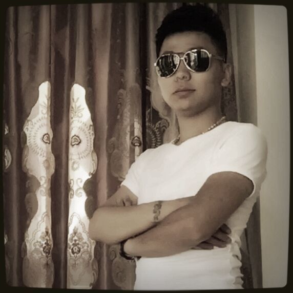 922268 Adam 阿当