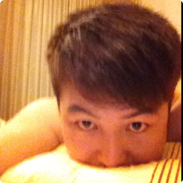 924212 黄某某