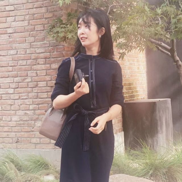 925541 Annie