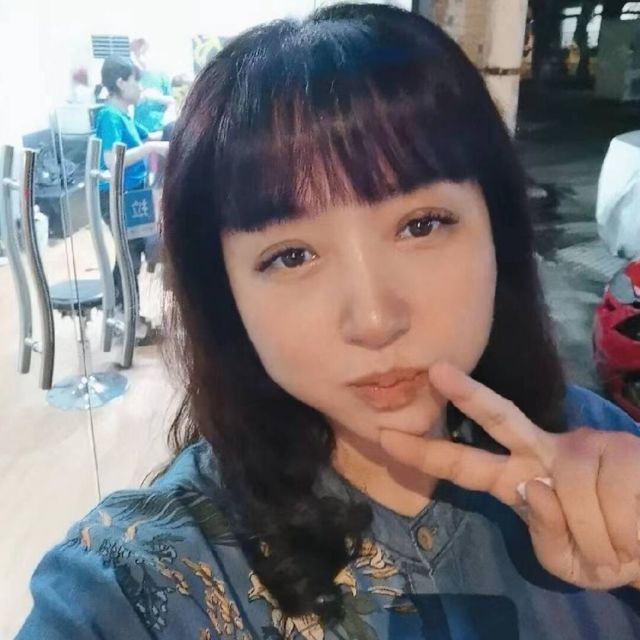 928812 雨中精灵