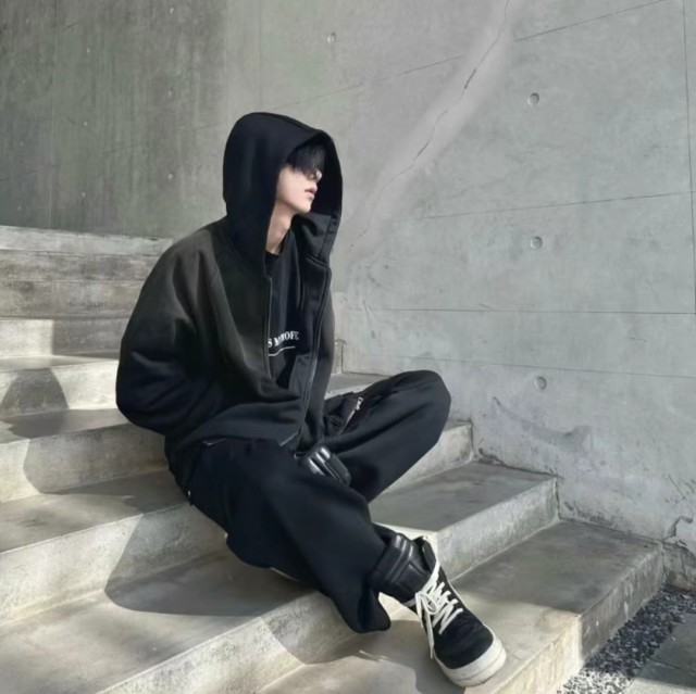 932440 