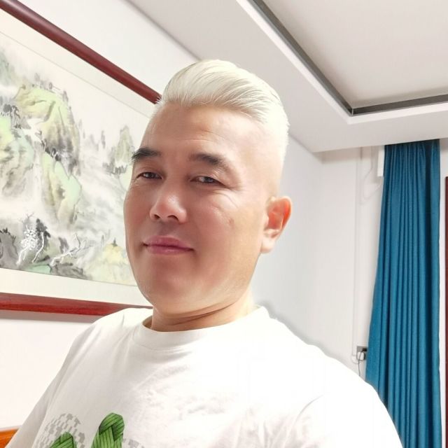 933596 东哥