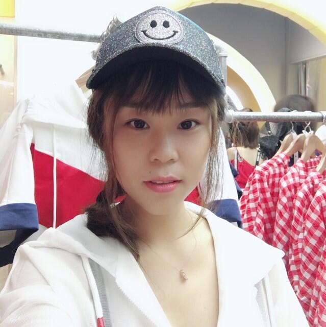 933791 紫云飘依