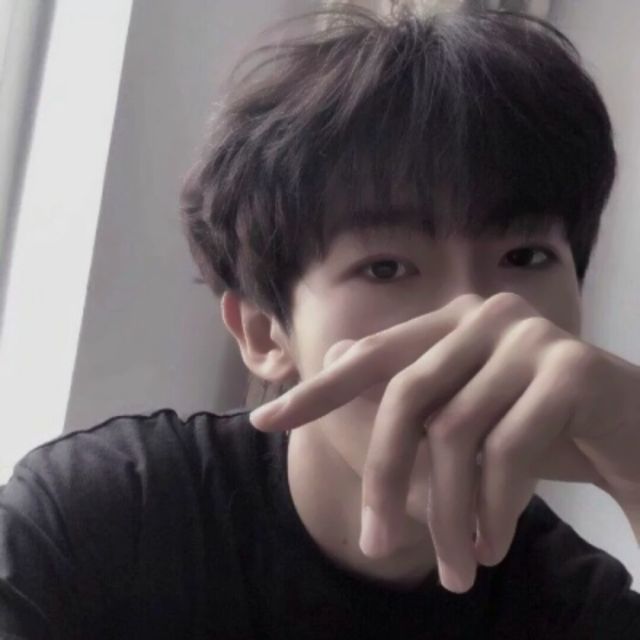 944052 背梦