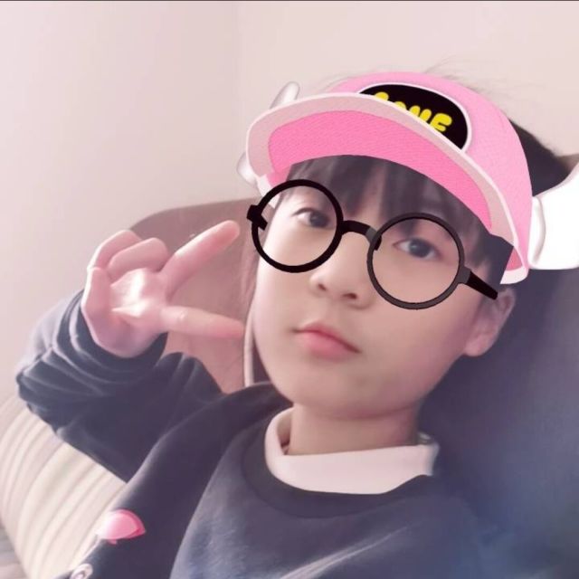 944817 Amy Tung