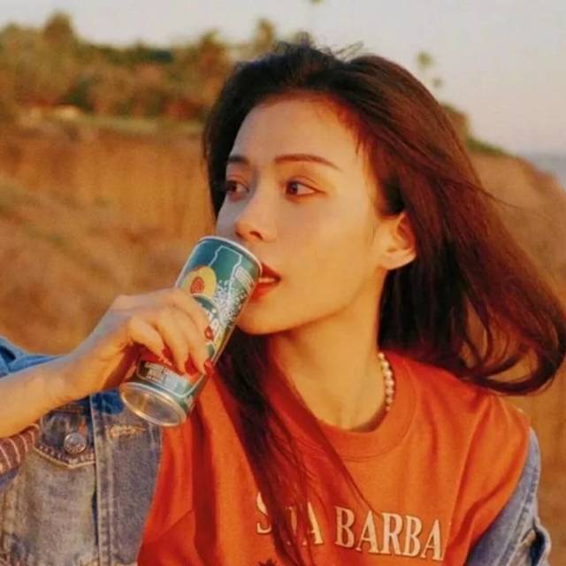 951388 酒缸秀士