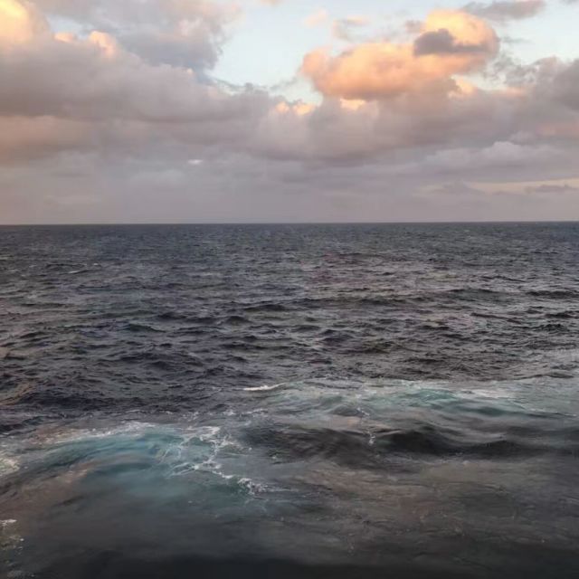 953526 
