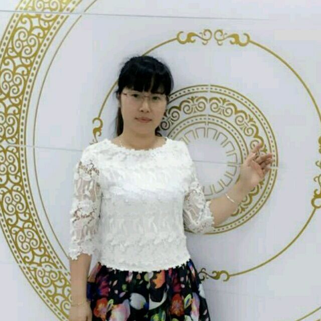 953700 小莲