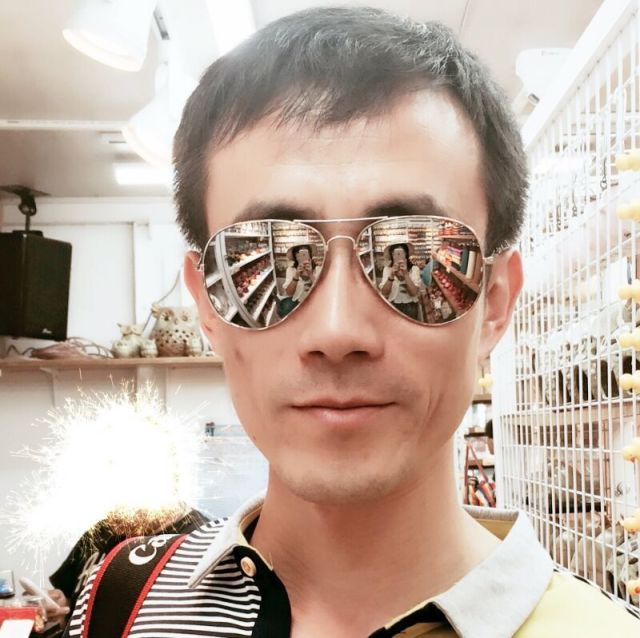 956082 小良