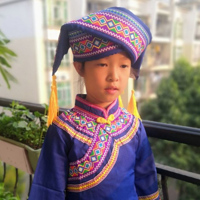 957643 离客