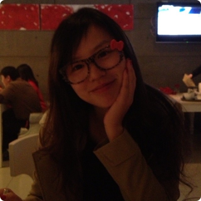957938 裙子