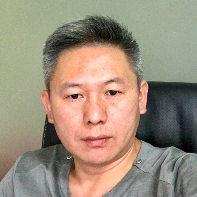 958204 华文