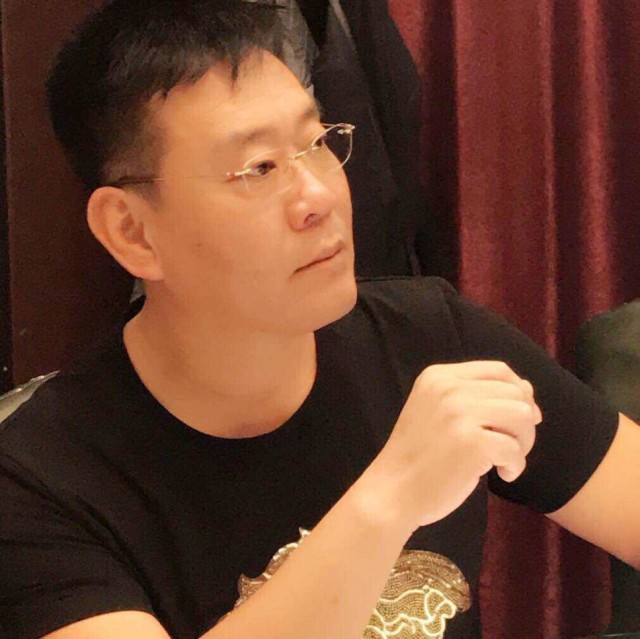 963987  ←╬豐田霸道▓