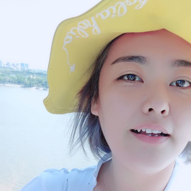 99693 假装不认识
