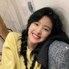 阳光下浅浅的笑容