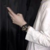 留与伴春终肯
